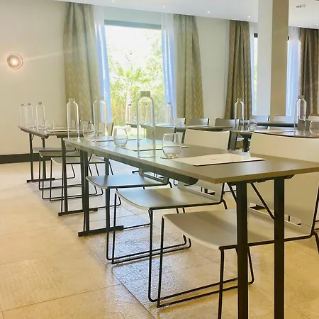 Encinar De Hotel 4*